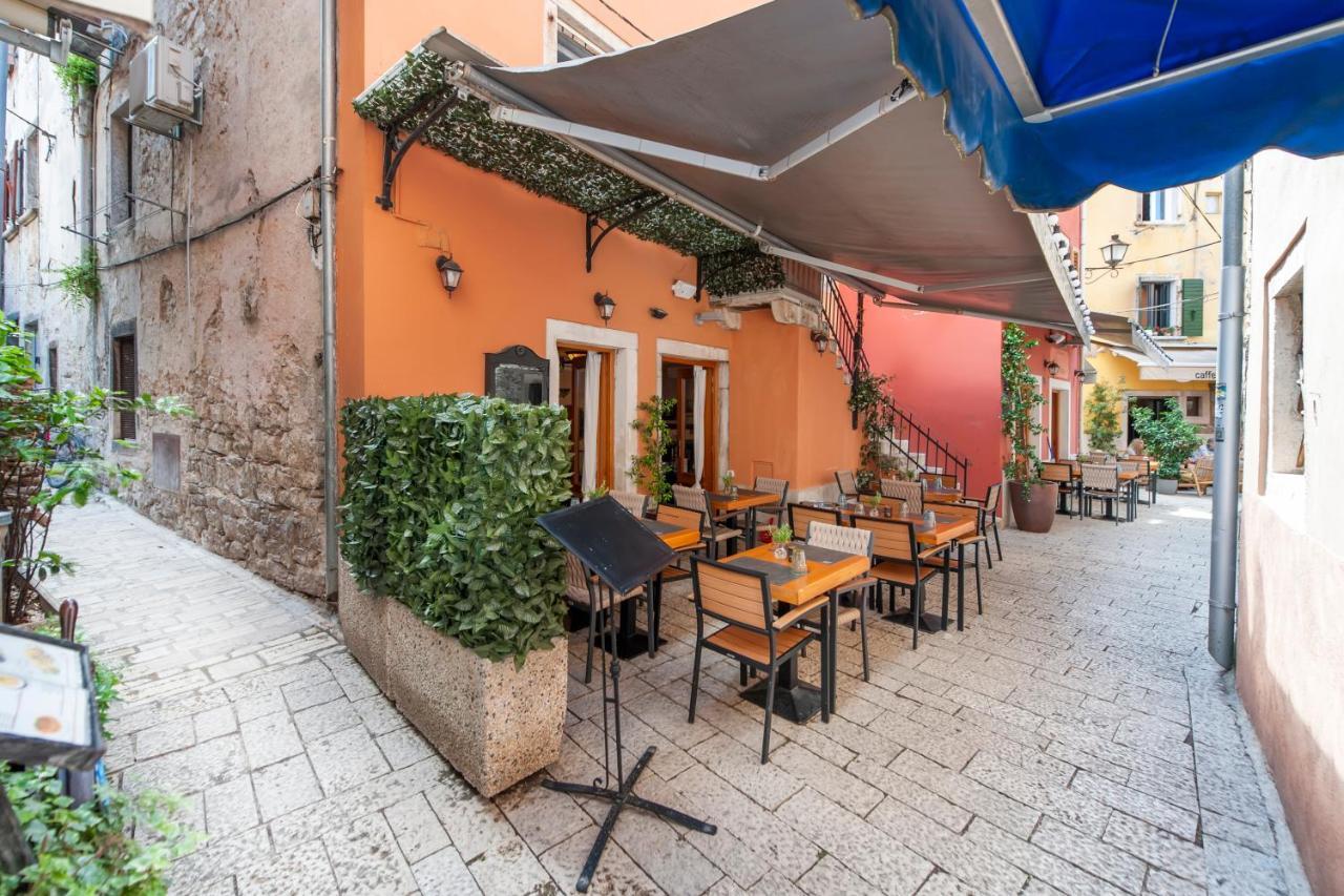 Dc II Downtown Apartment Rovinj Eksteriør billede