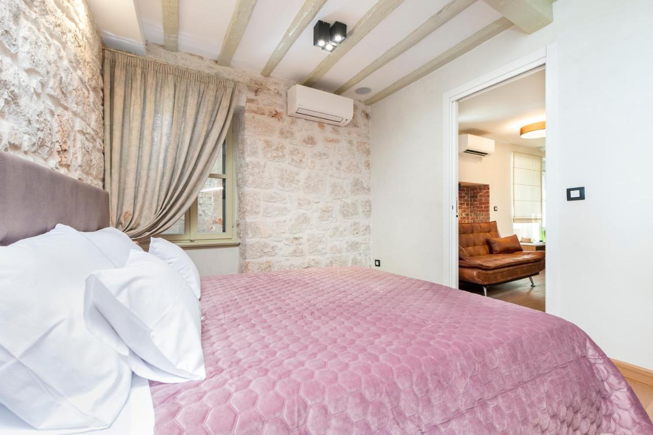 Dc II Downtown Apartment Rovinj Eksteriør billede