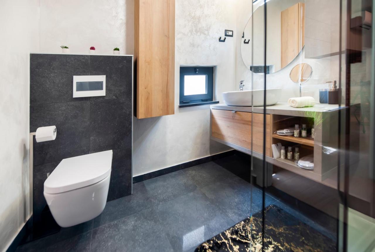 Dc II Downtown Apartment Rovinj Eksteriør billede
