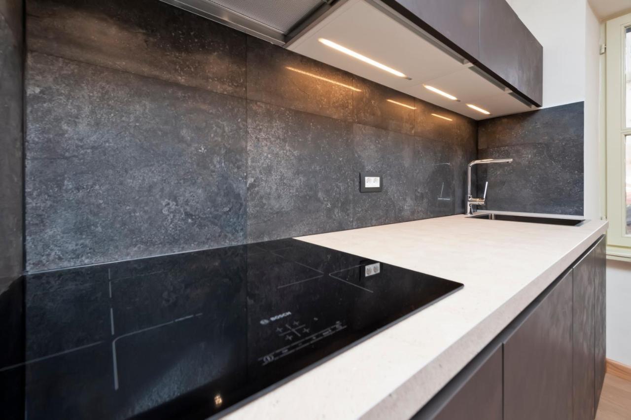 Dc II Downtown Apartment Rovinj Eksteriør billede