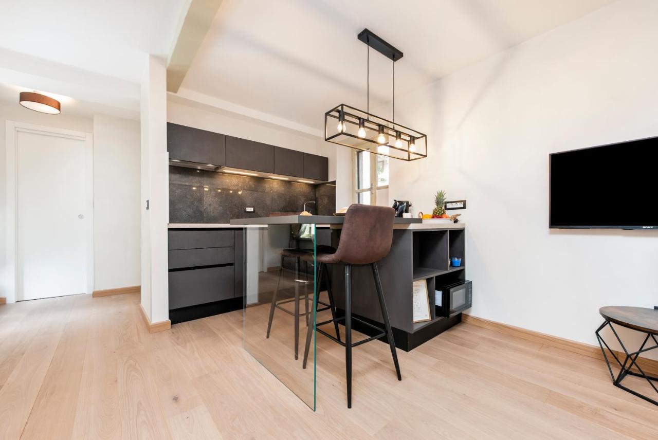 Dc II Downtown Apartment Rovinj Eksteriør billede
