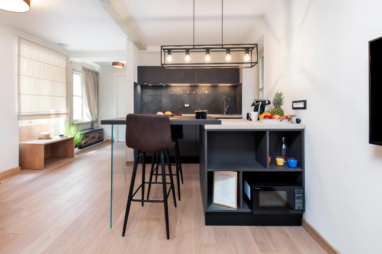 Dc II Downtown Apartment Rovinj Eksteriør billede